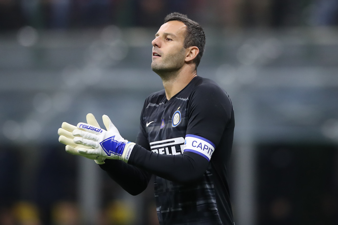 中甲半场：丹克莱尔1射1传，高华泽破门，石家庄功夫2-0大连鲲城（中甲半场战报：丹克莱尔一传一射，高华泽建功，石家庄功夫暂2-0领先大连鲲城）