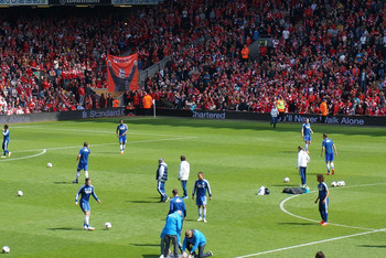 中超赛季刚落幕，武汉三镇却遭遇重磅打击，明年保级形势堪忧（中超刚收官，武汉三镇突遭重创，来年保级压力陡增）