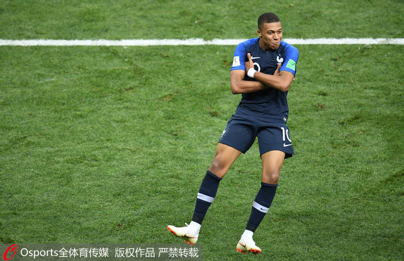 弗兰克：外界批评？我真的不在乎；我一直都想踢进攻足球