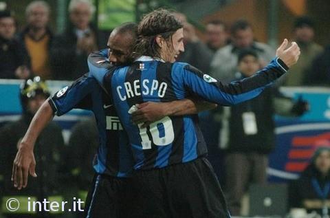 莫雷托：那不勒斯对迪乌夫有意，但球员冬窗不会离开国米（莫雷托称：那不勒斯有意迪乌夫，但他冬窗仍将留在国米）