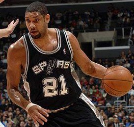 WTT总决赛名场面：王楚钦打服张本陈梦打哭早田 孙颖莎征服众人（WTT总决赛高光瞬间：王楚钦压制张本，陈梦令早田落泪，孙颖莎征服全场）